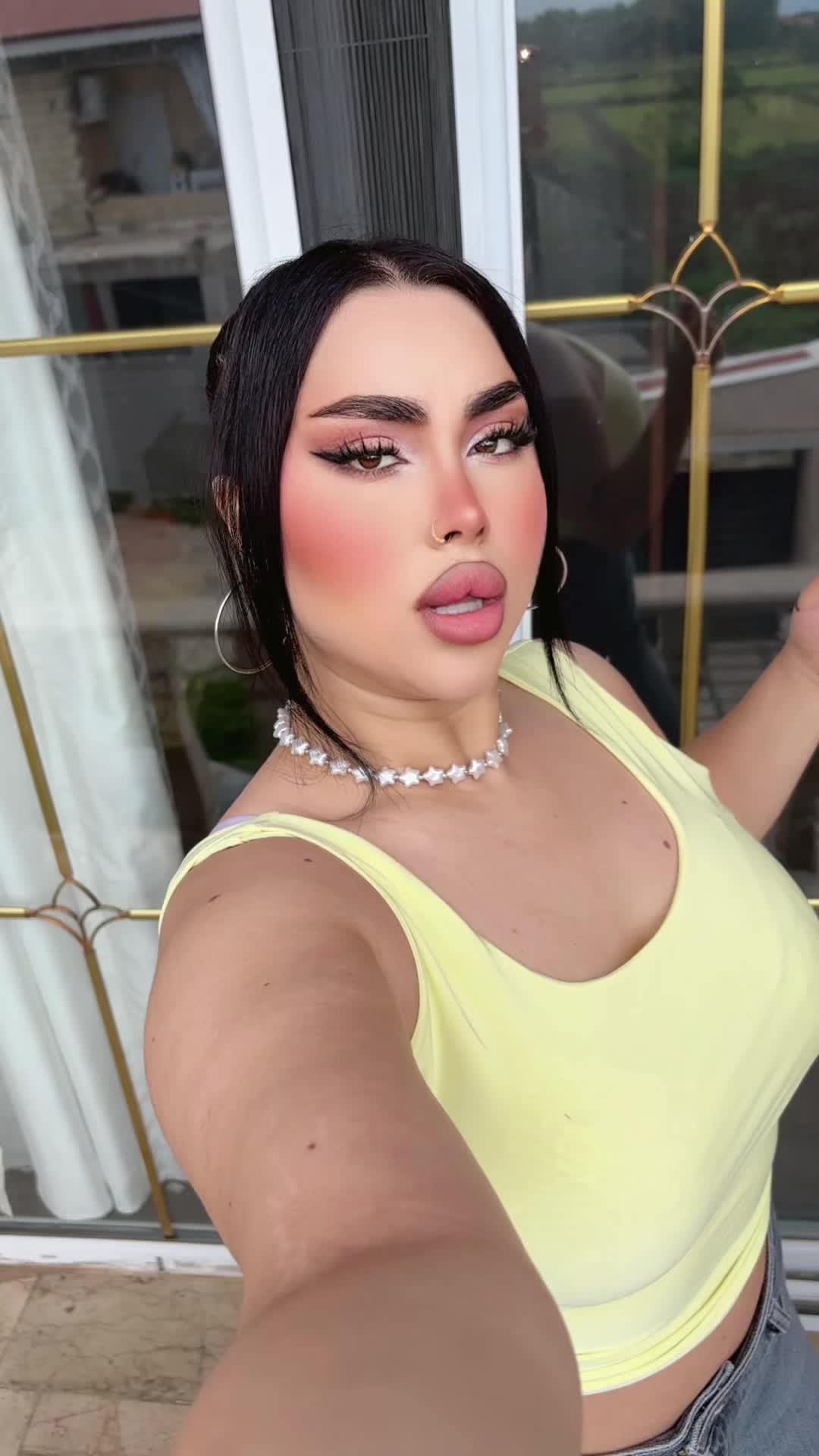 @katayonh