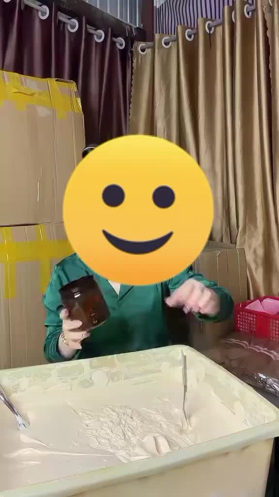 @GlowingSkinSolutions
