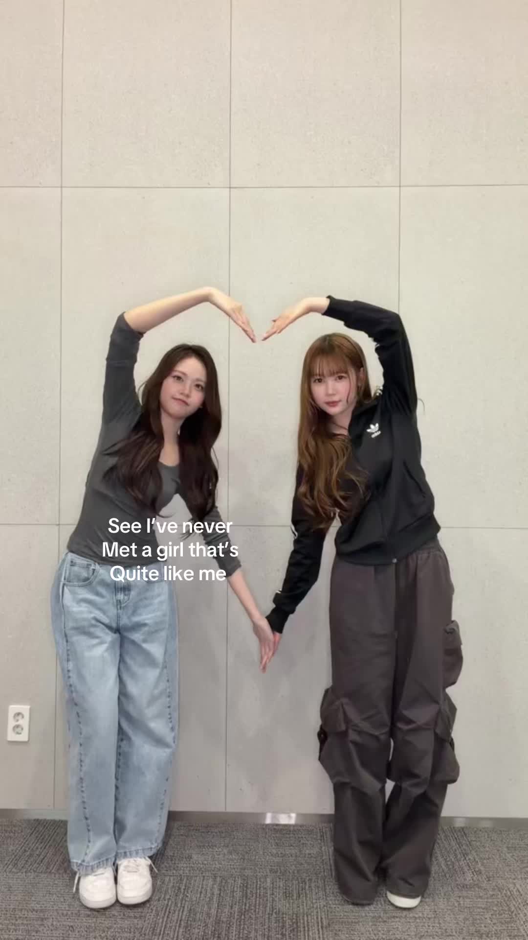 @🪐