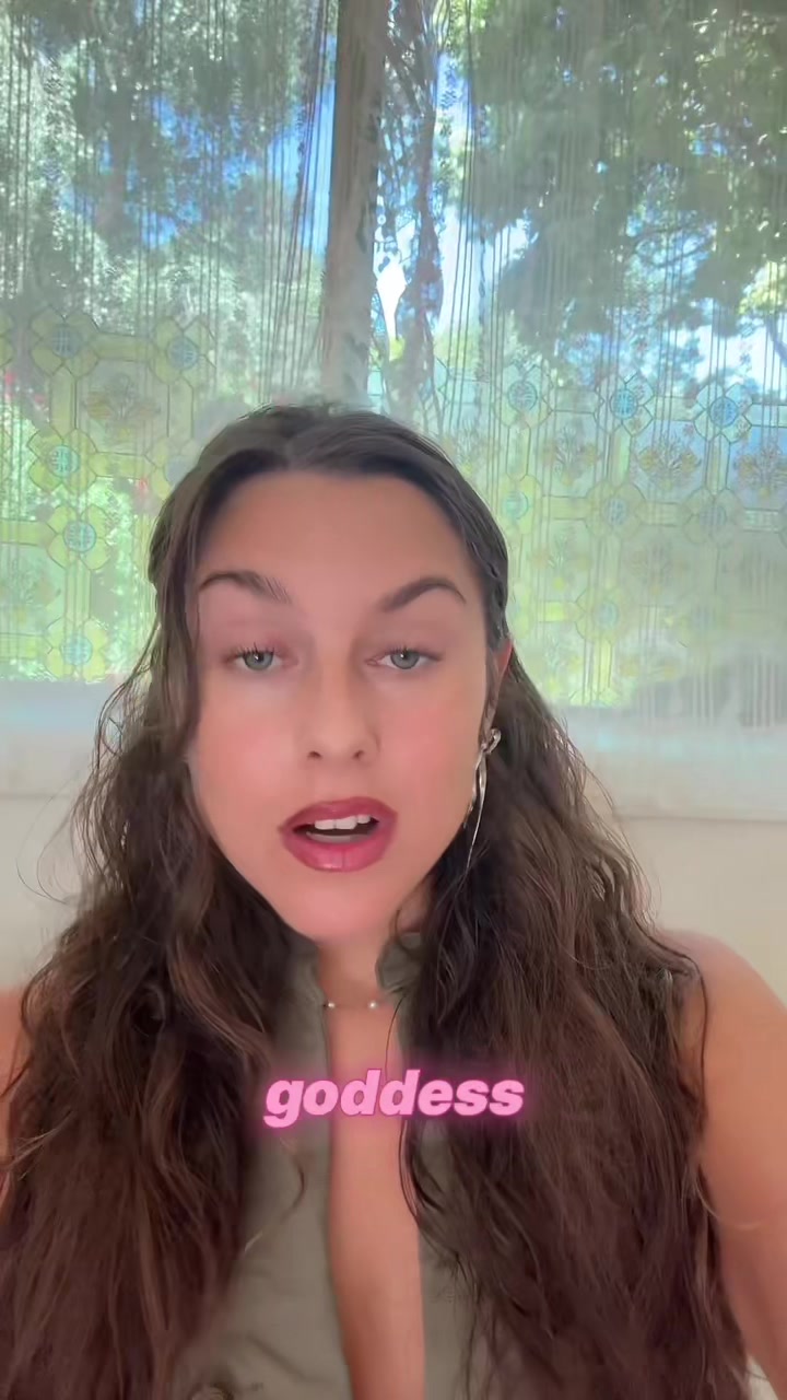 @sabrinaflowerbed