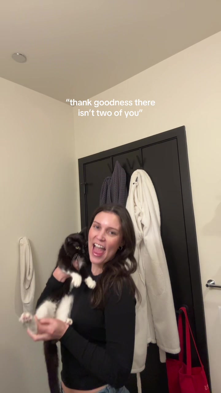 @luuuuccccy4