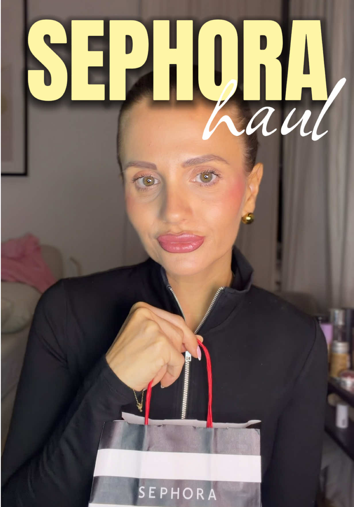 @Wertuiona Moda Zakupy Beauty