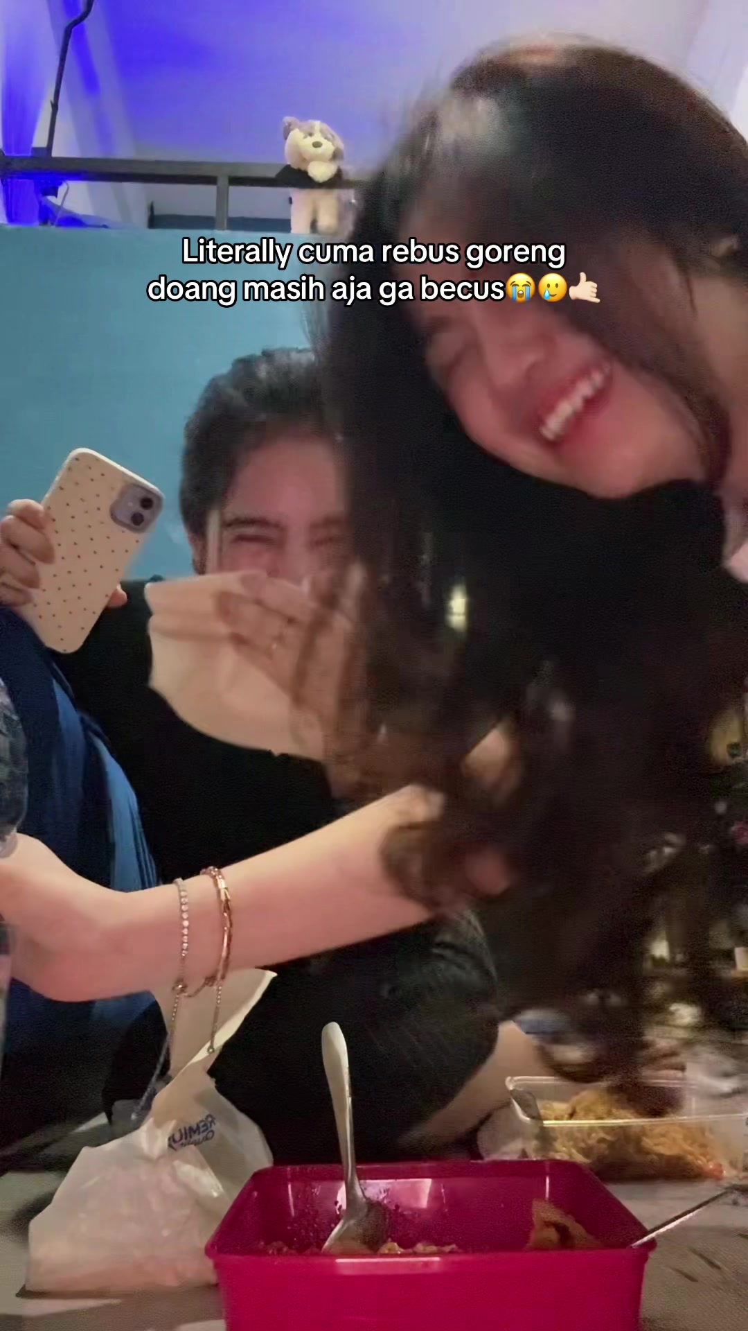 @AGNESSTANIA