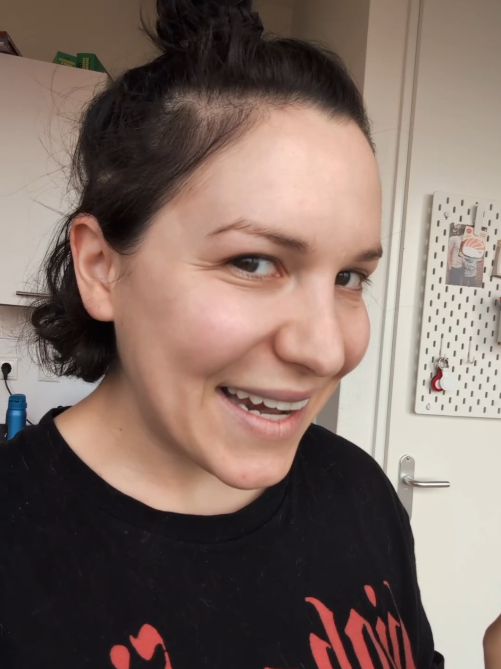 @T