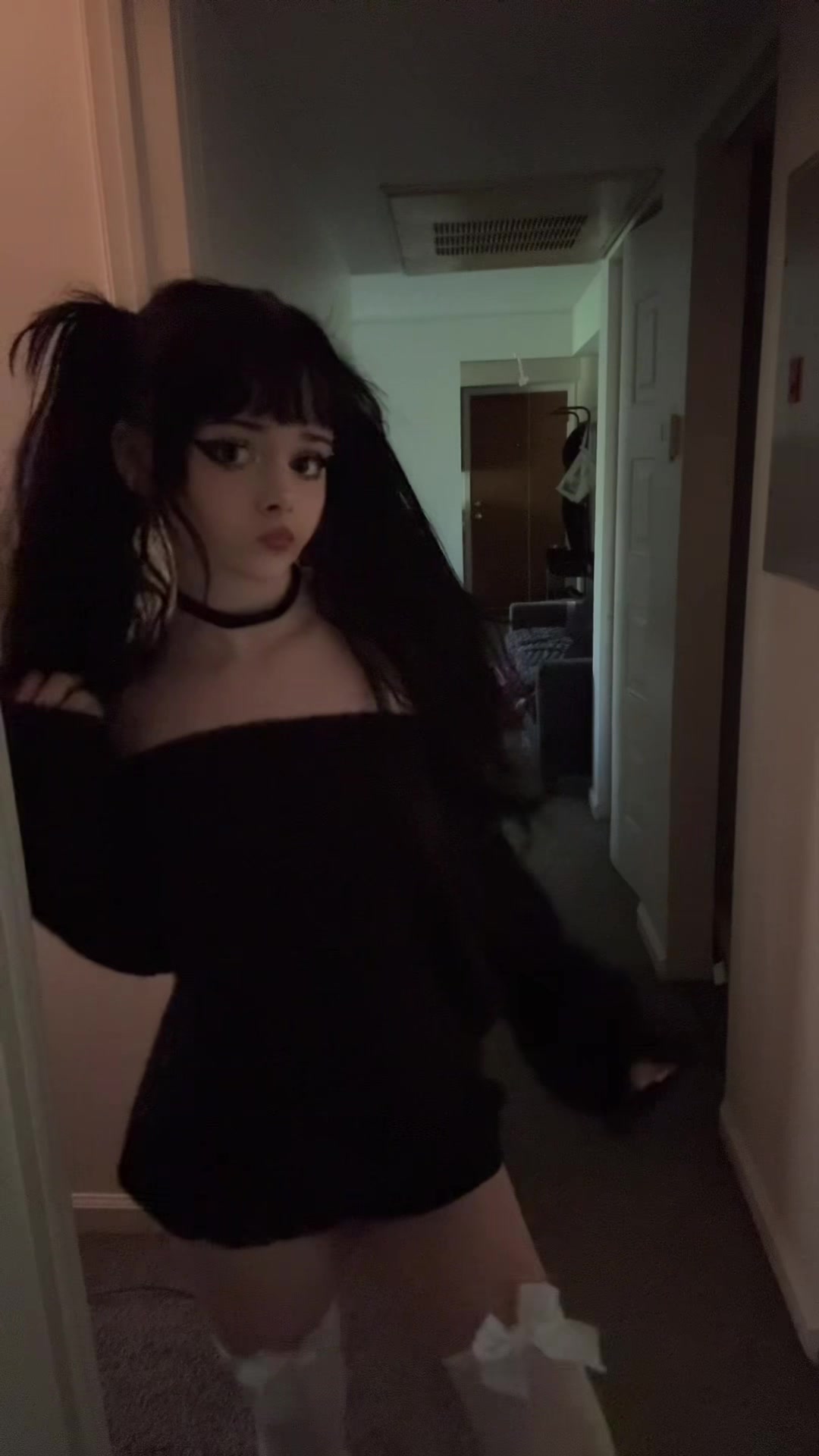 @🖤