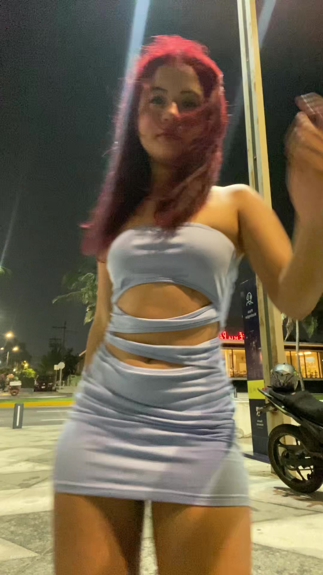 @mj