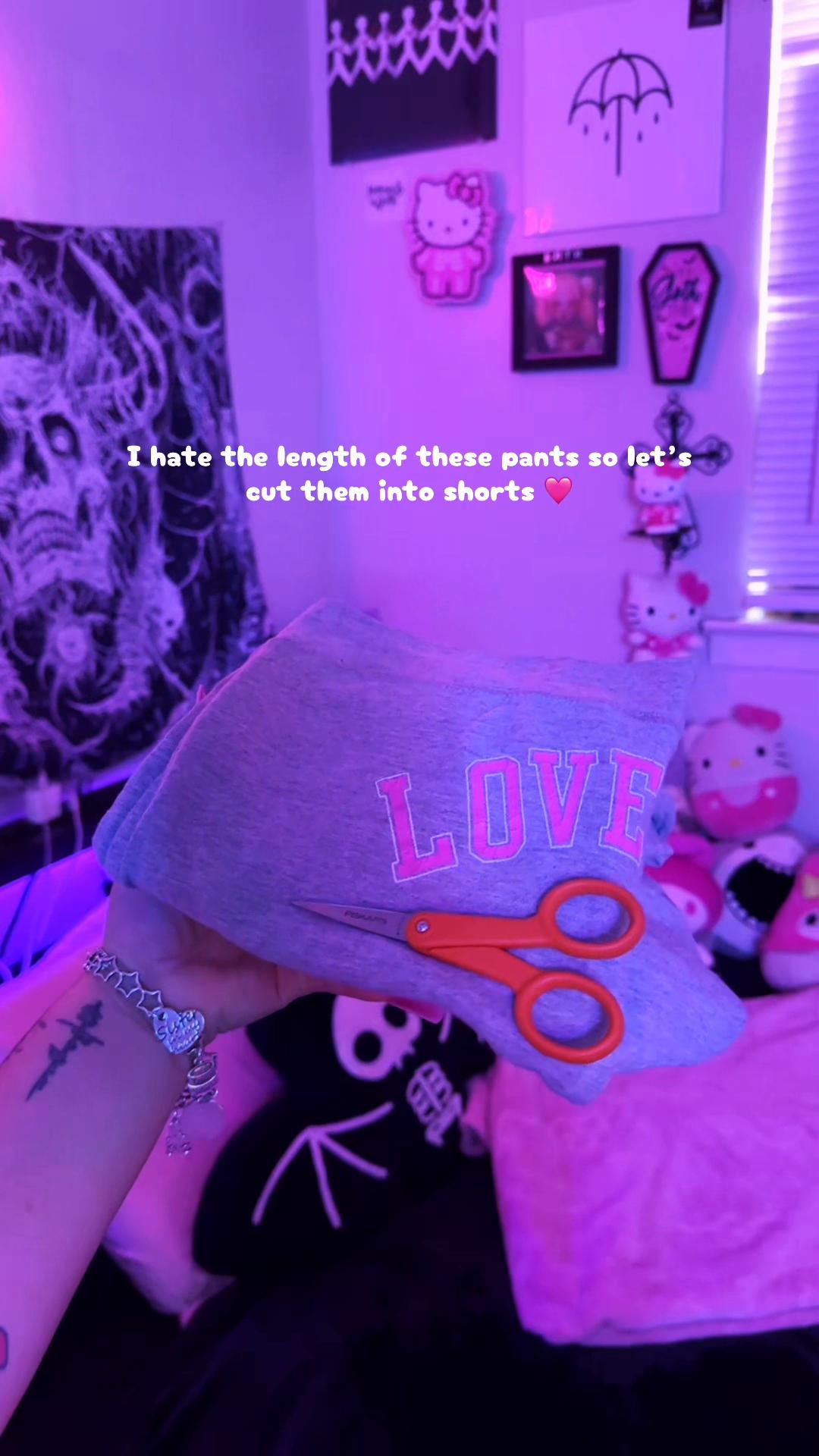 @Mia𖤐