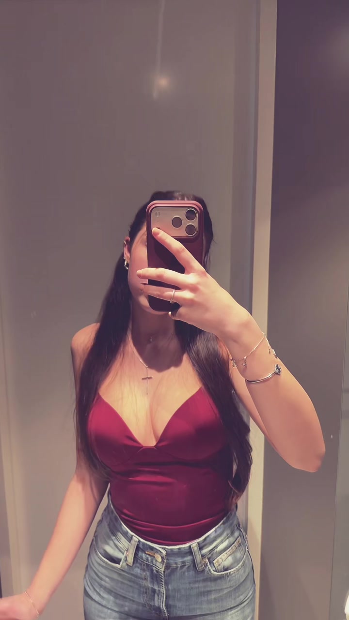 @Babyarrti ✨