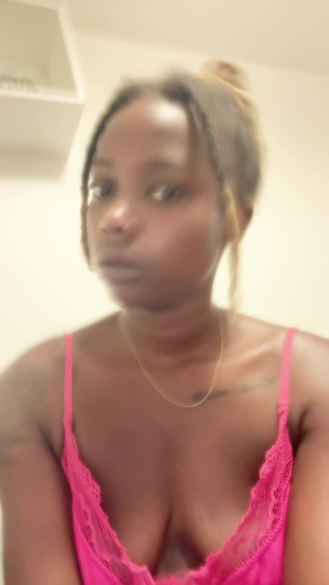 @🤷🏾♀️