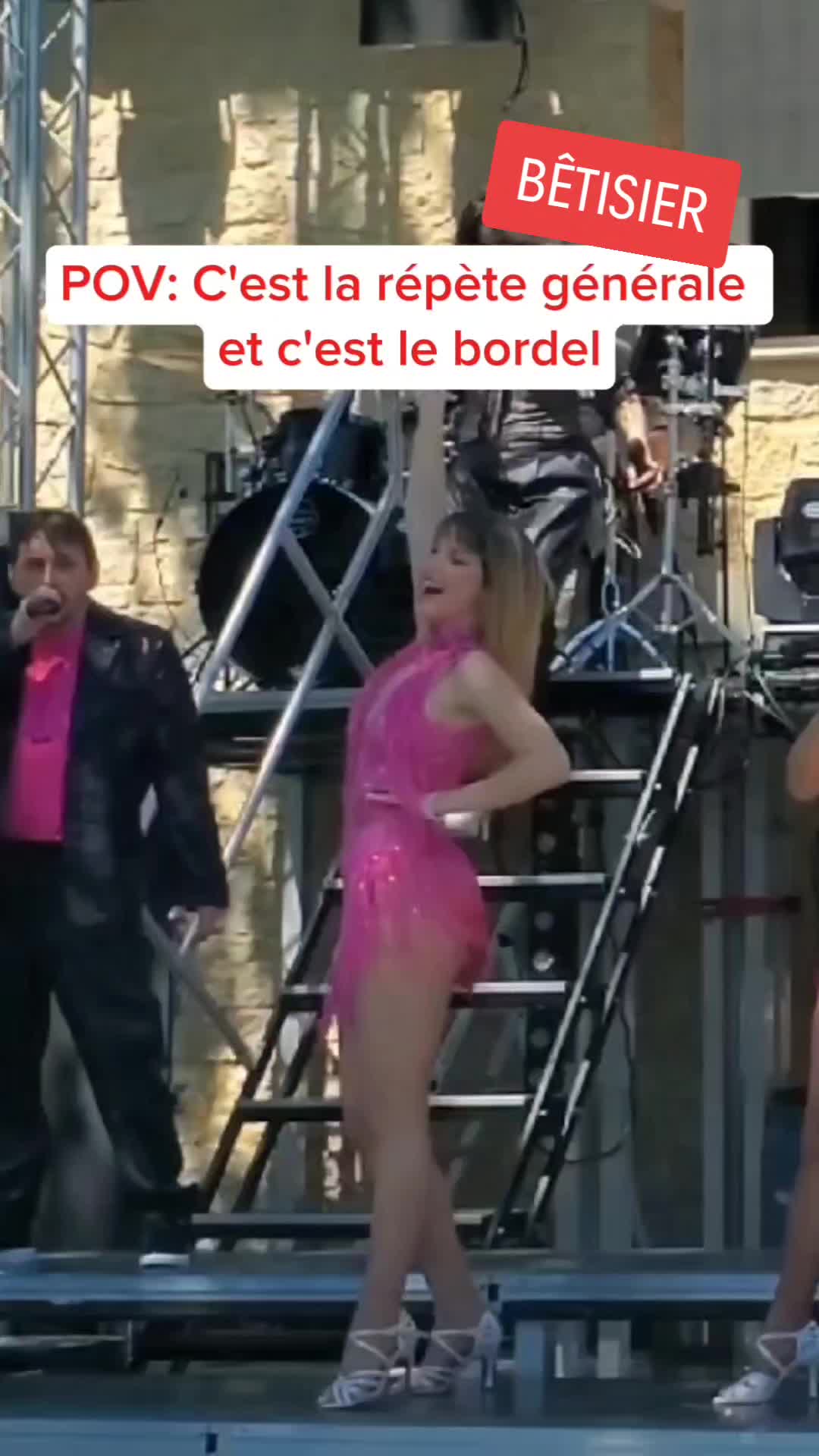 @Blondieinblack🖤🎀