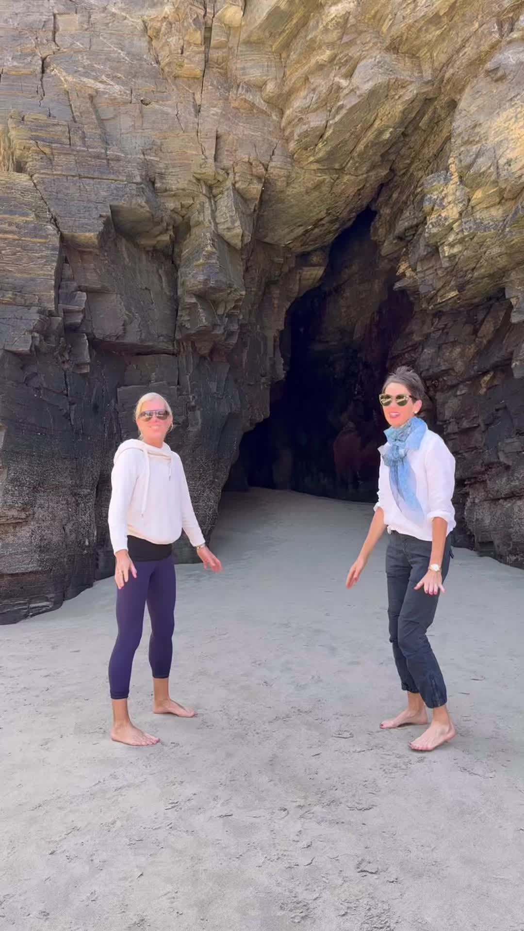 @hollyejacobs