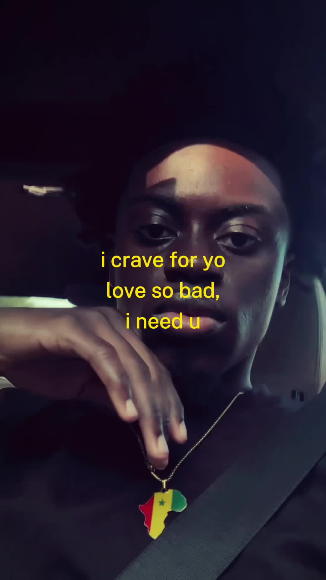 @Theyluv._Mo