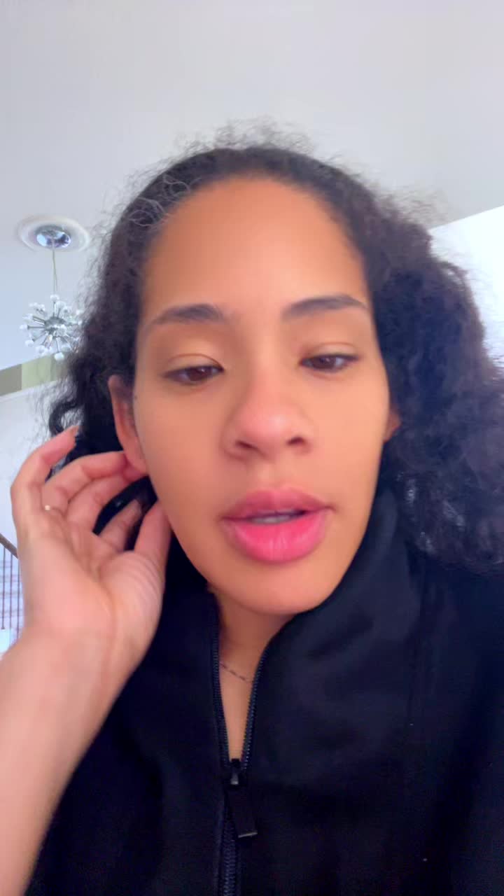 @Courtnie