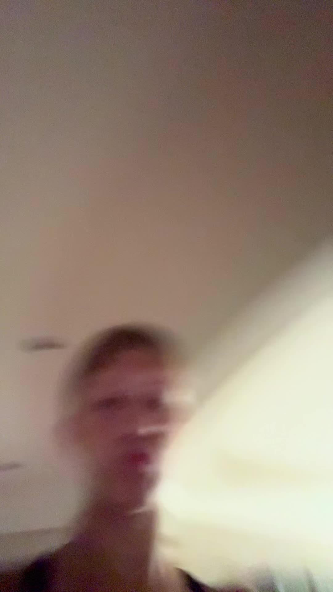 @🙈