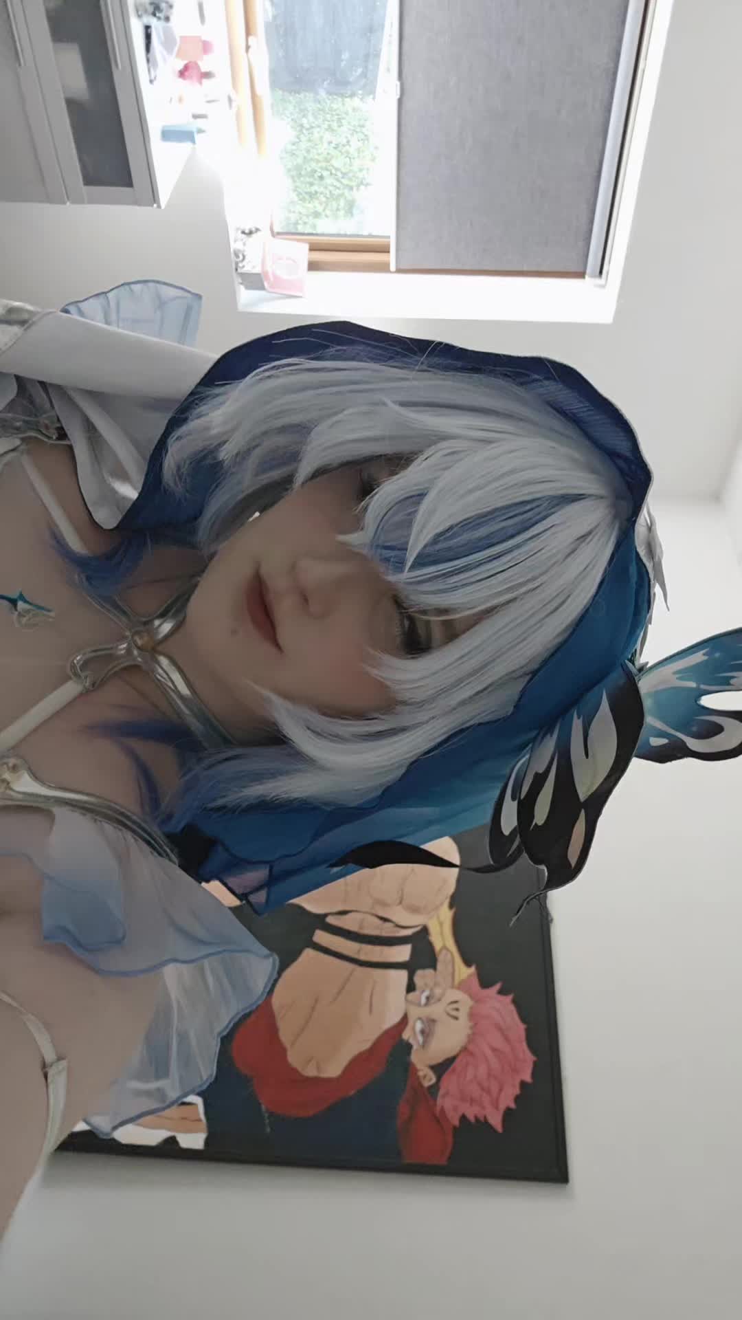 @~{Cc}~