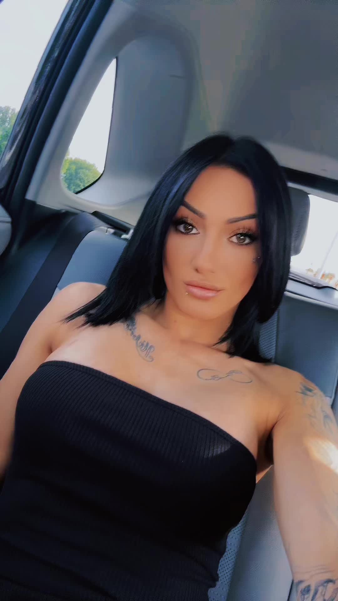 @Nikoletta Georgina