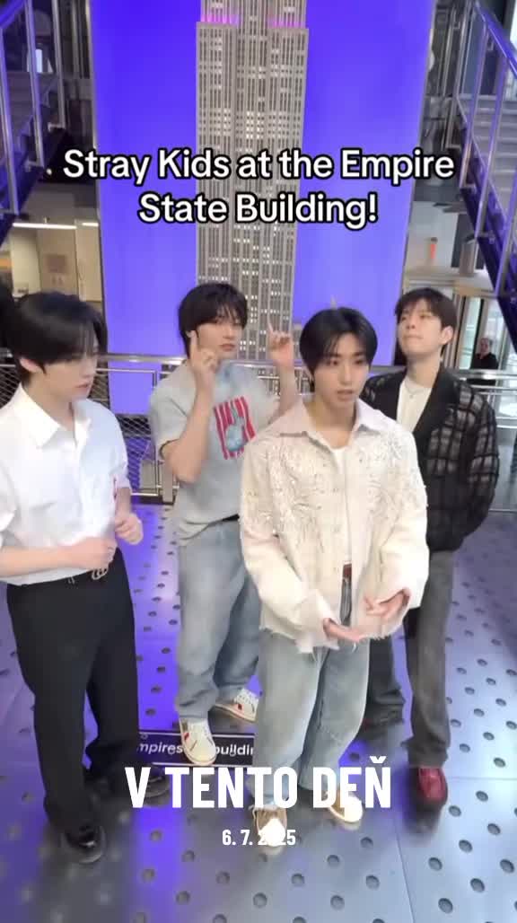 @hyunlix_forever_stay