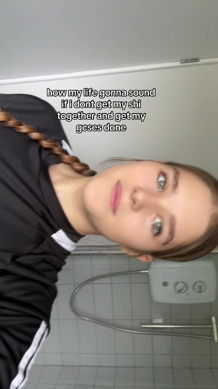 @hallie