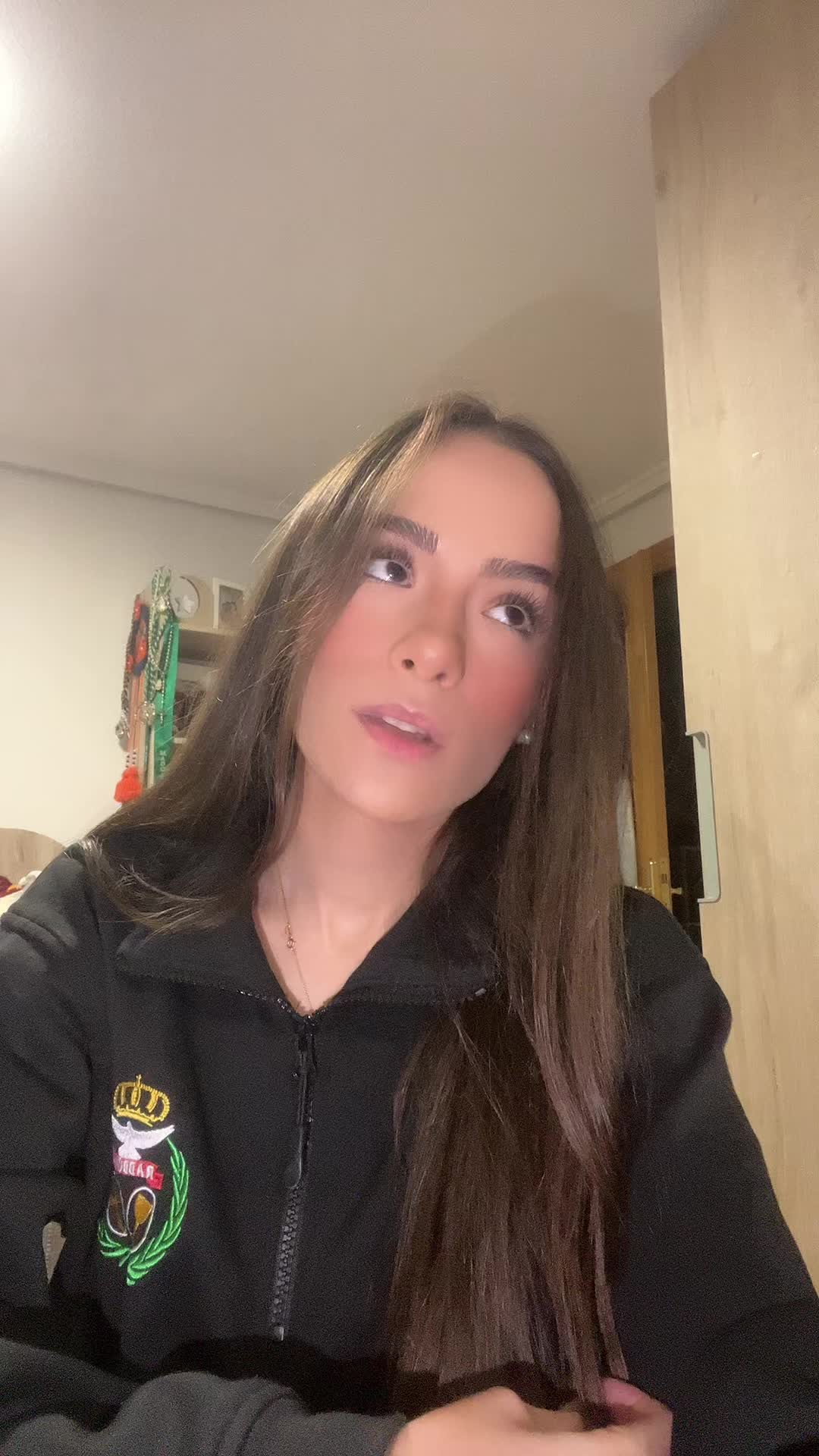 @elenita🧣