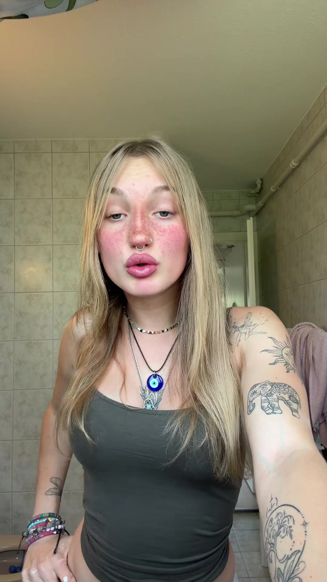 @Lenaa🧚🏻