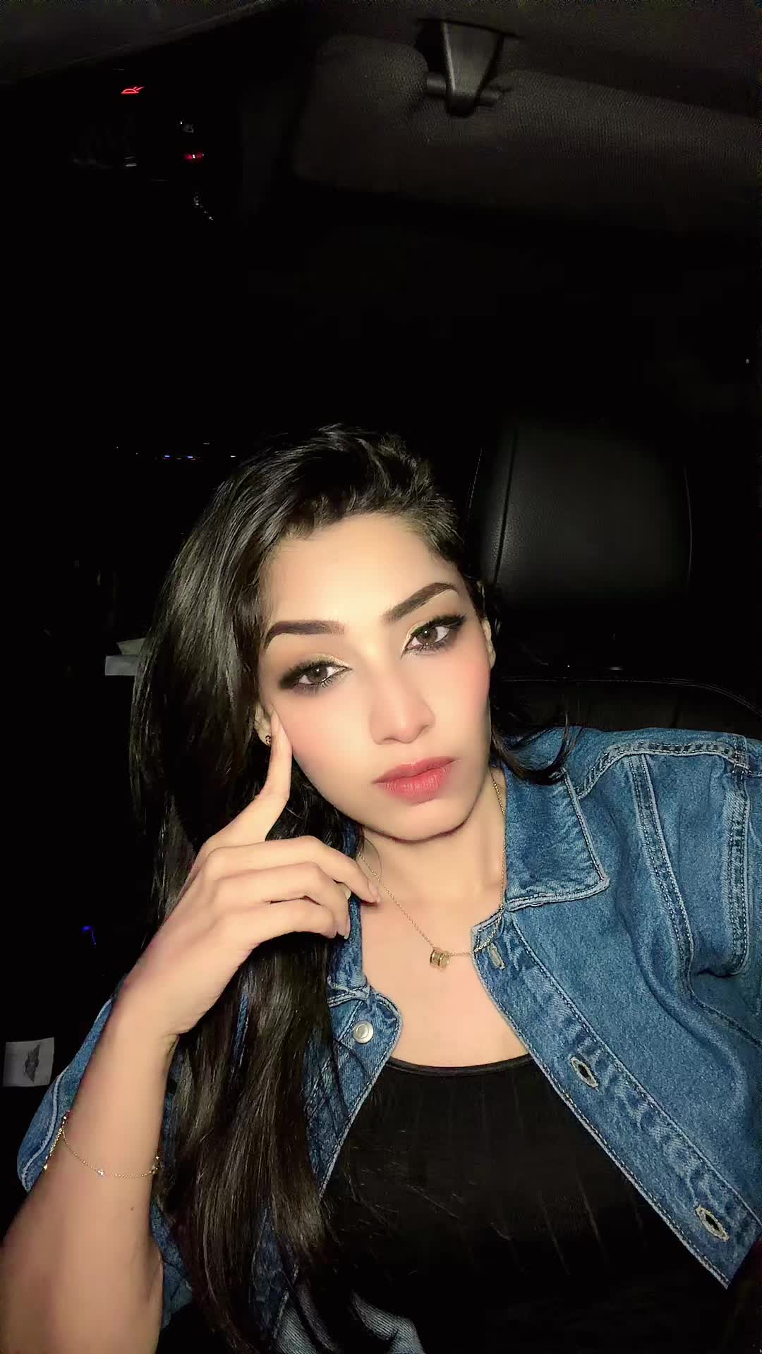 @𝐇𝐢𝐫𝐚 🏴