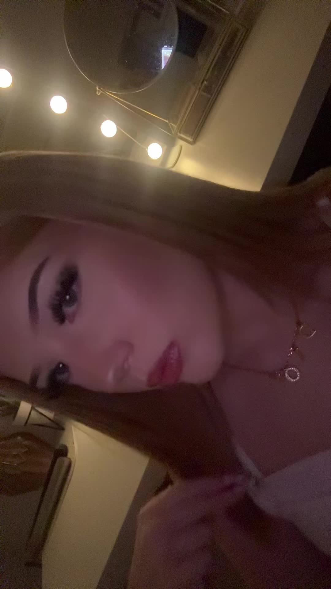 @๐ป๐๐๐๐ฆข