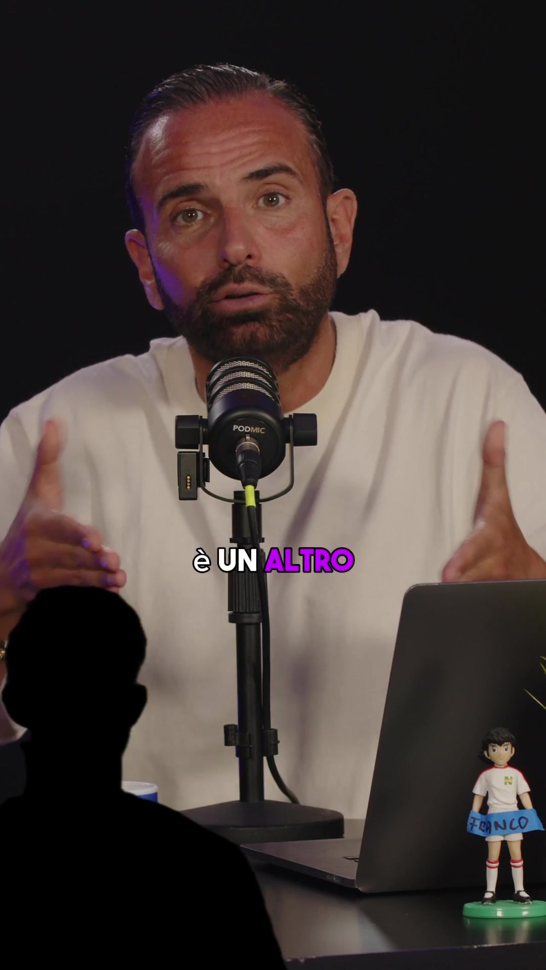 @ContenutoBelloFresco 👑