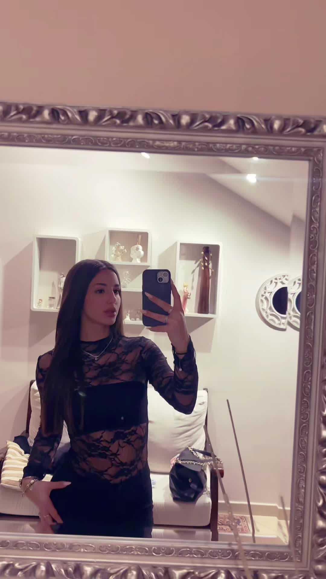 @Franci🦋