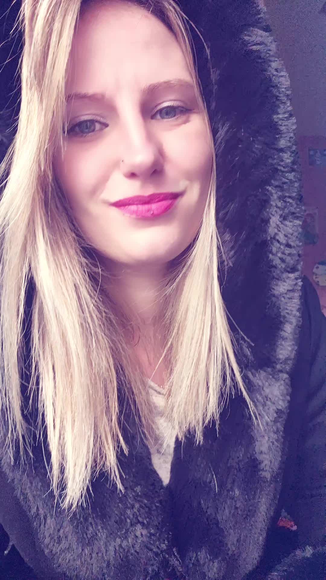 @Kaiiser H&eacute;l&egrave;ne