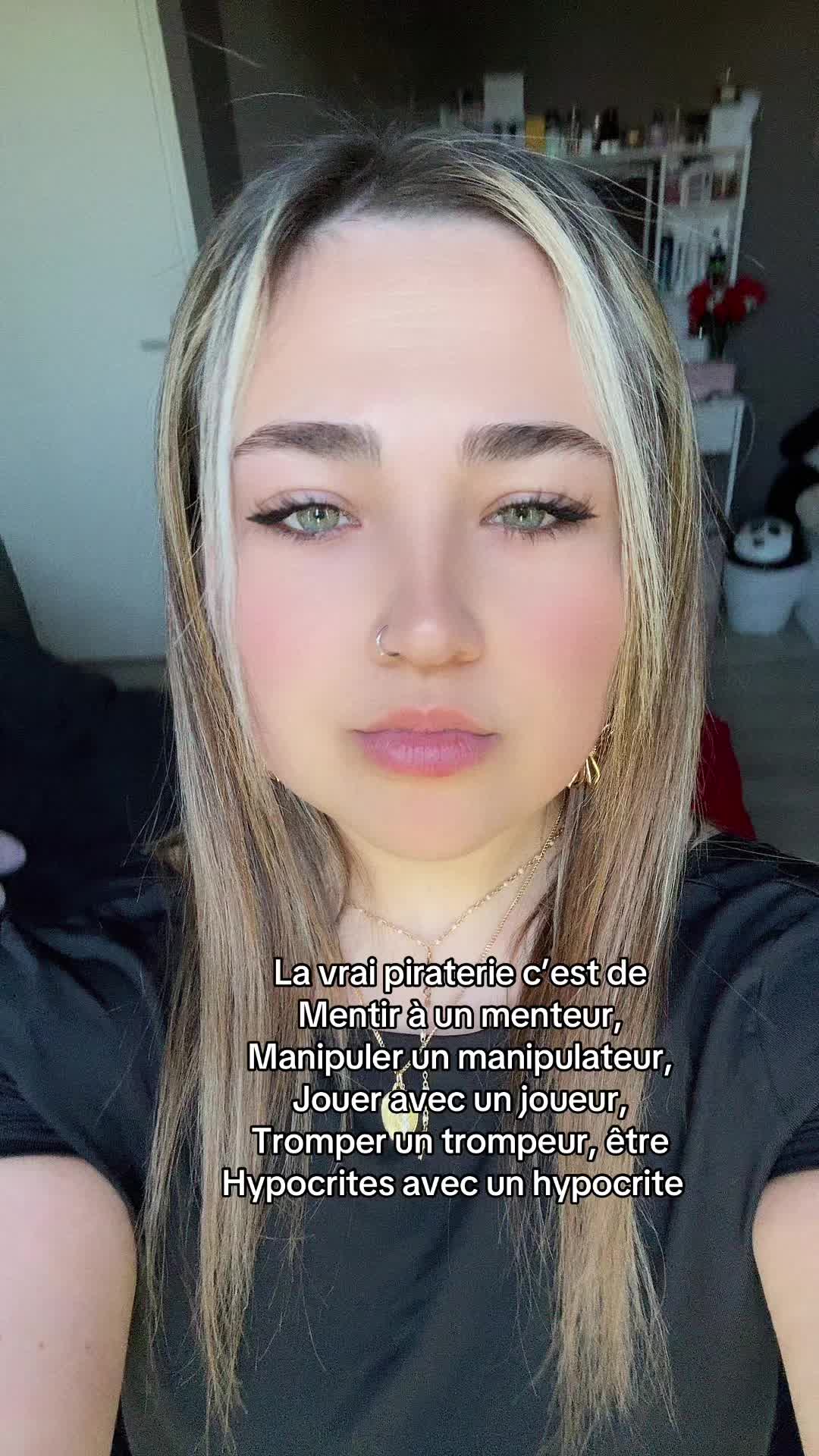 @Emi✨