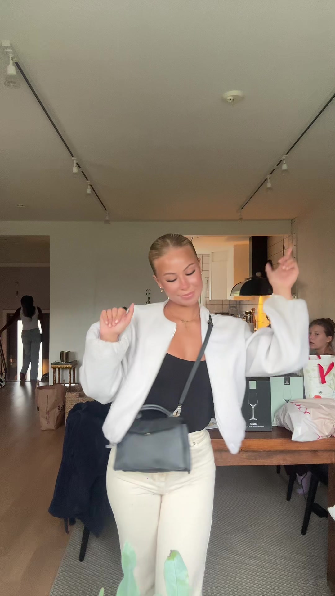 @Olivia