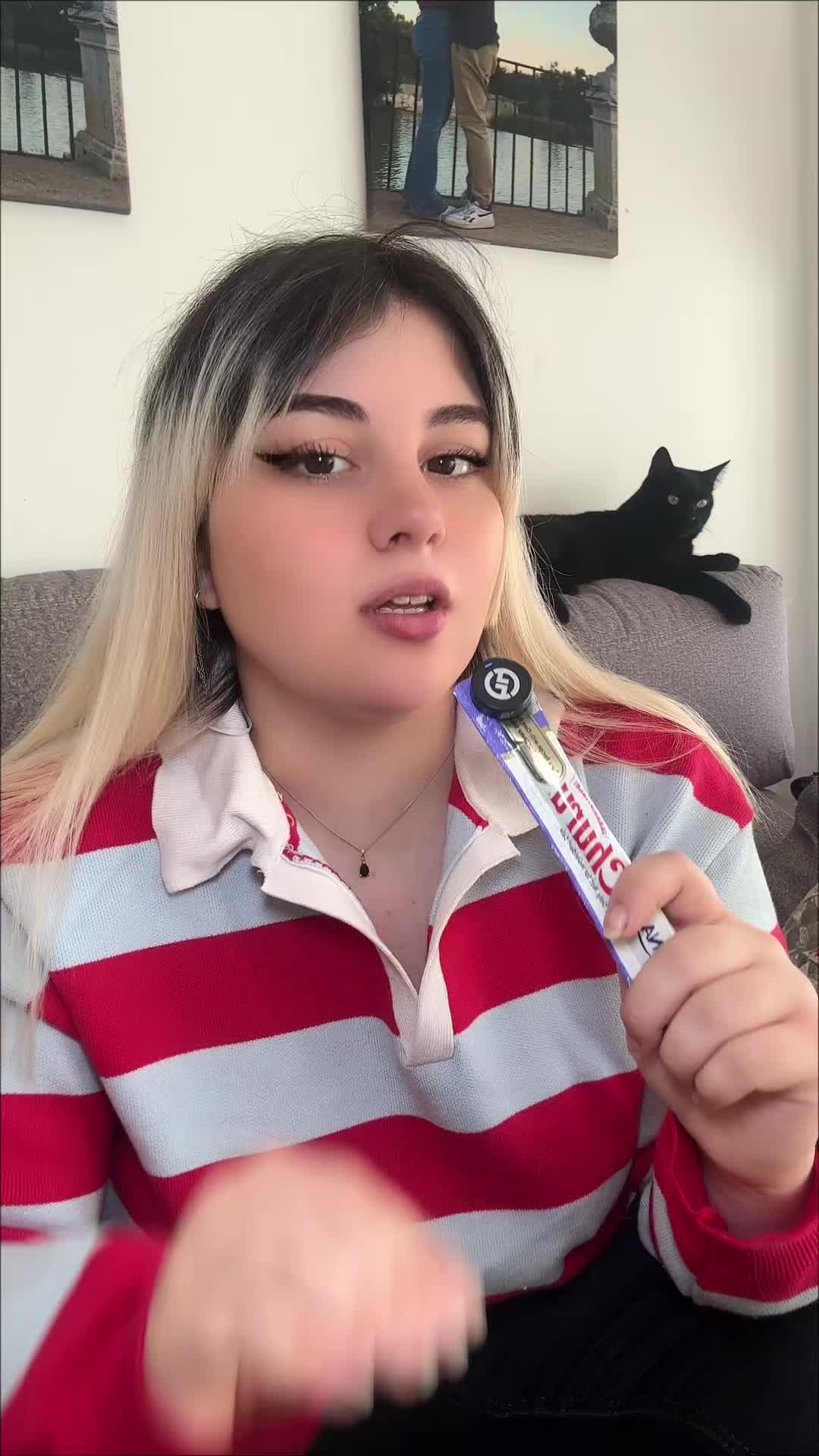 @- Alejandra  🐱💕