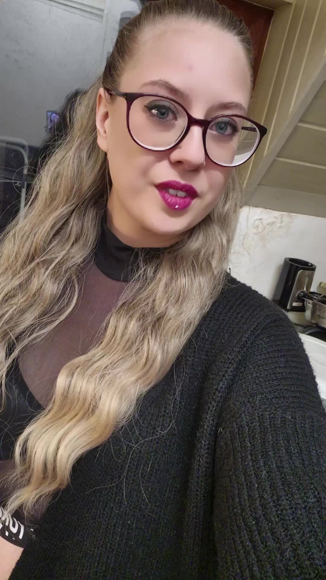@SabrinaK🤸🏼♀️