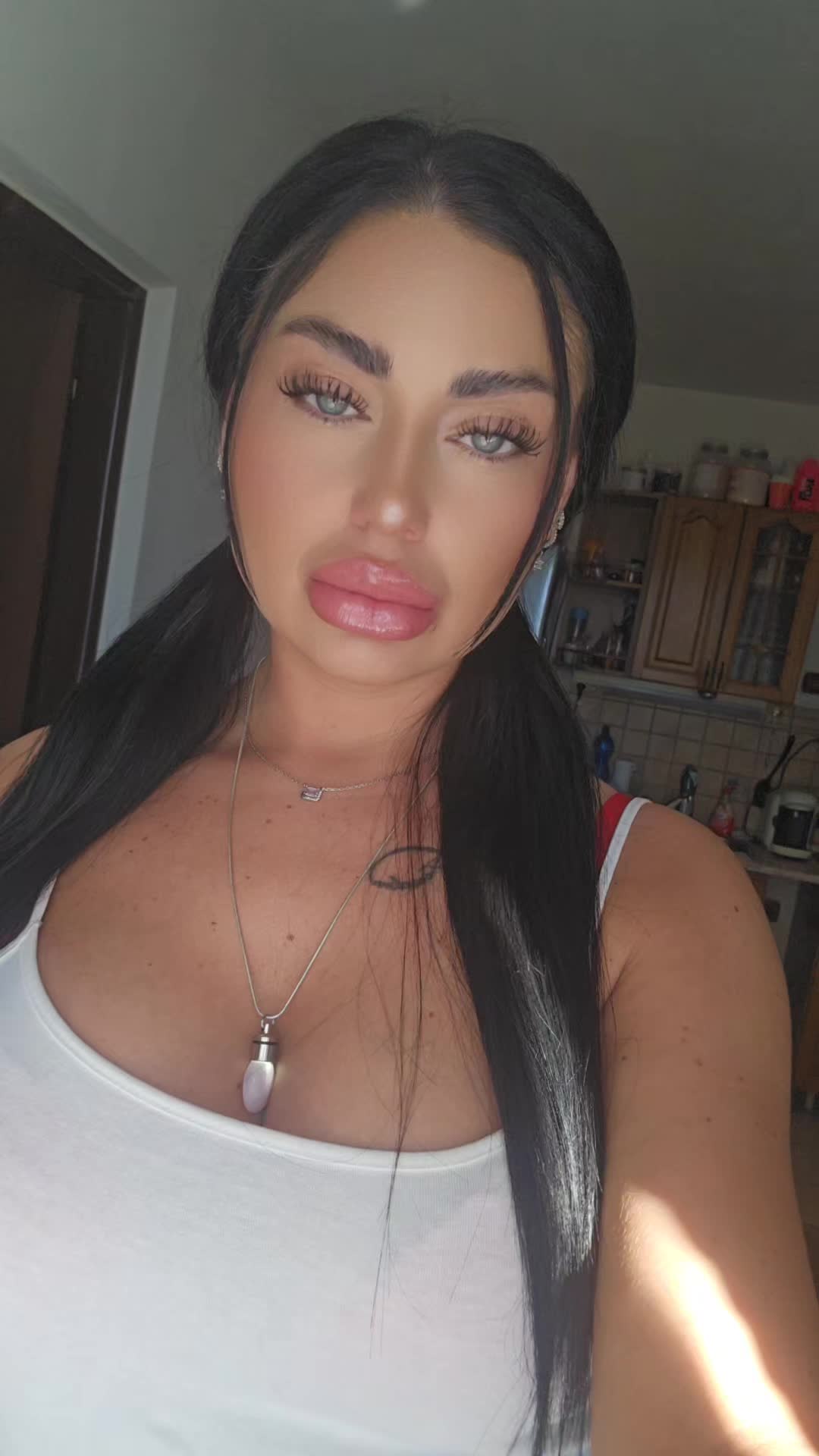 @simonna_24