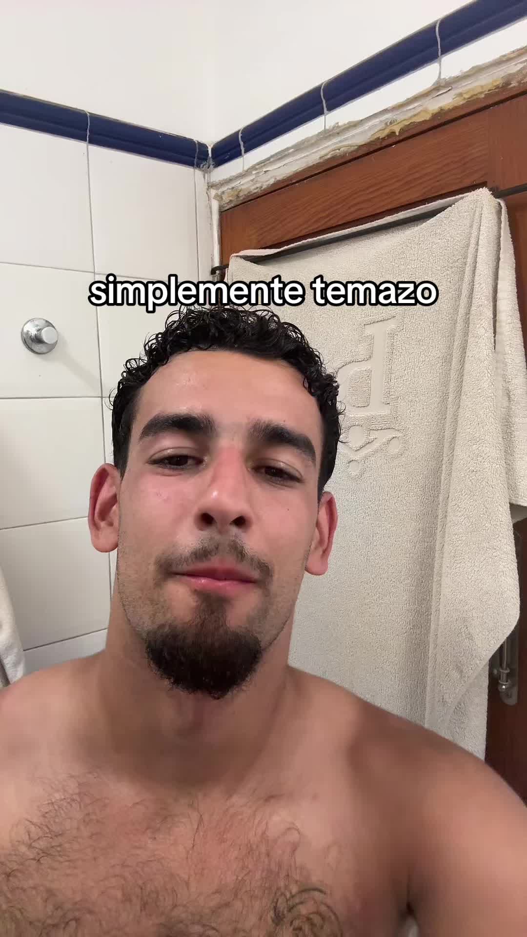 @D Hm