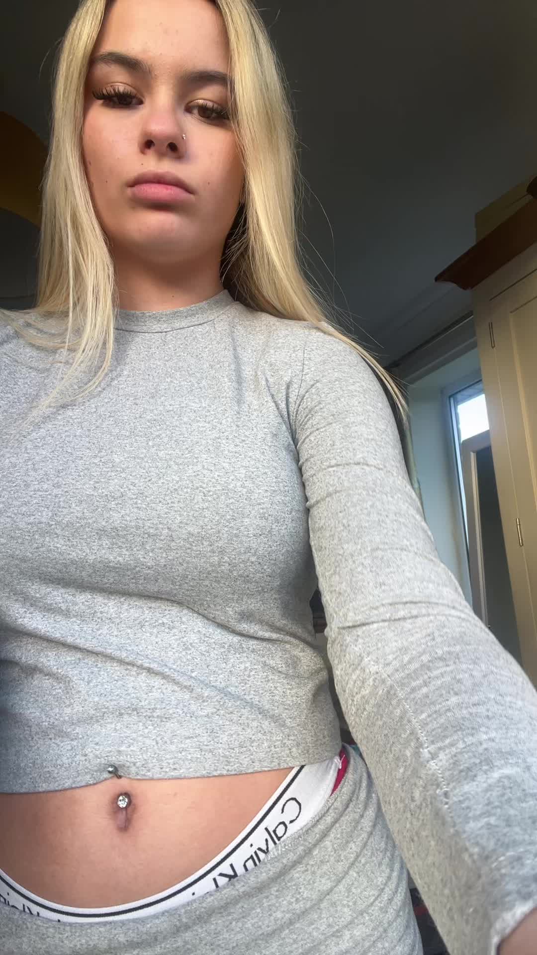 @t1lly_x0
