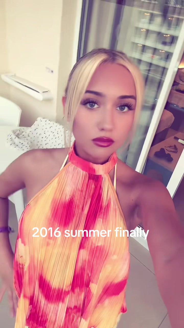 @mia-rae🍒