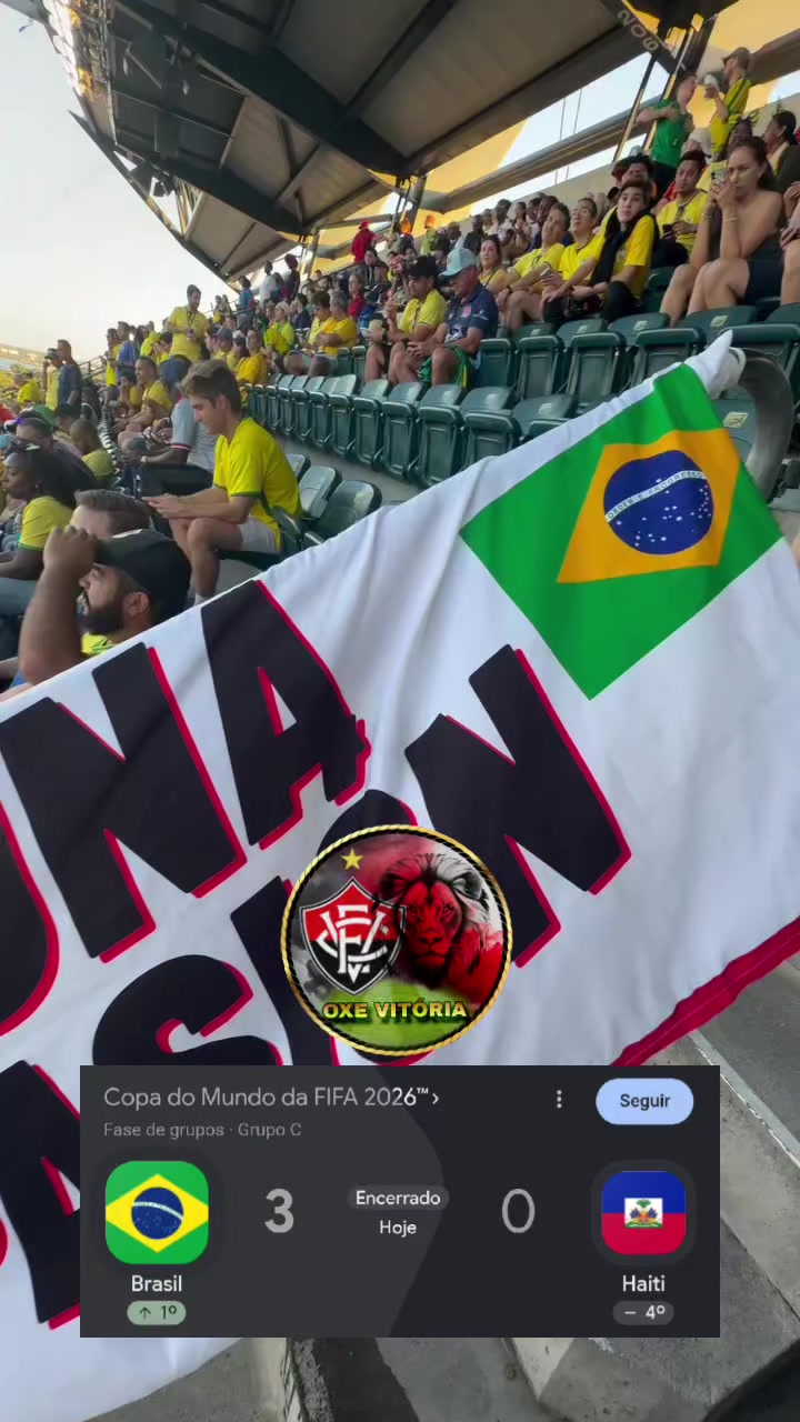 @OXE VITÓRIA ♥️🖤😜