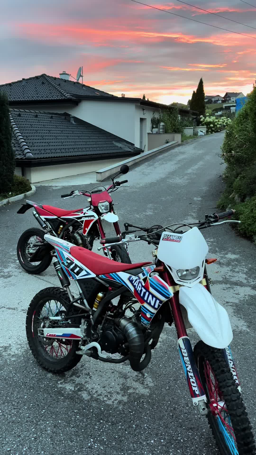 @🔱Zettelbua | enduro🔱