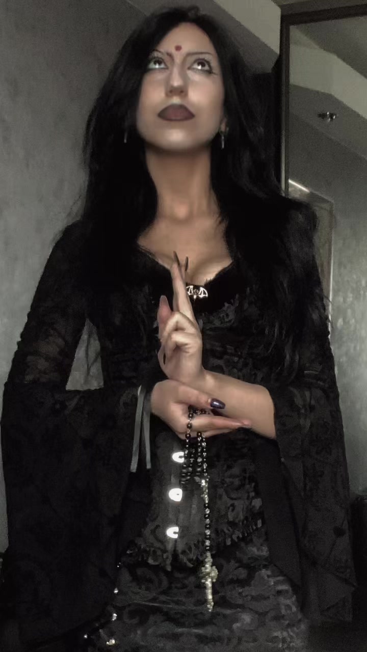 @🕸️Vanessa
