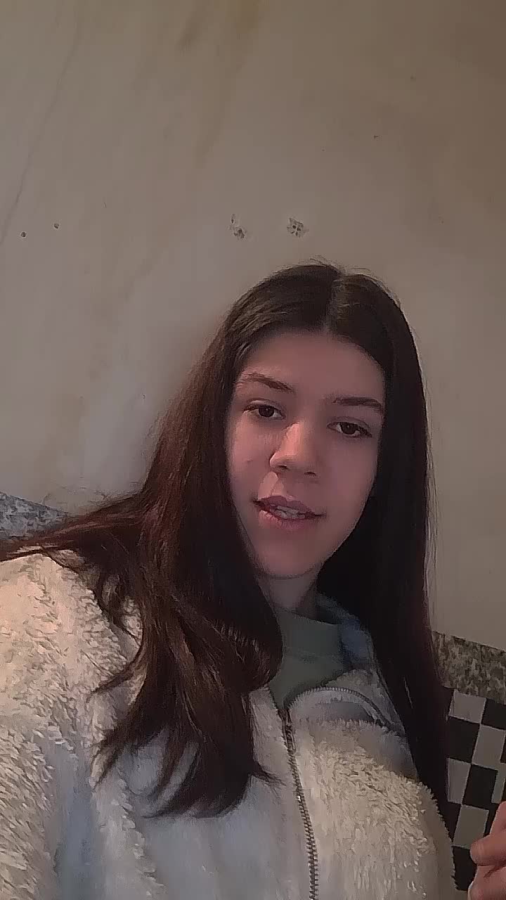 @Jazmin.Fekete.26