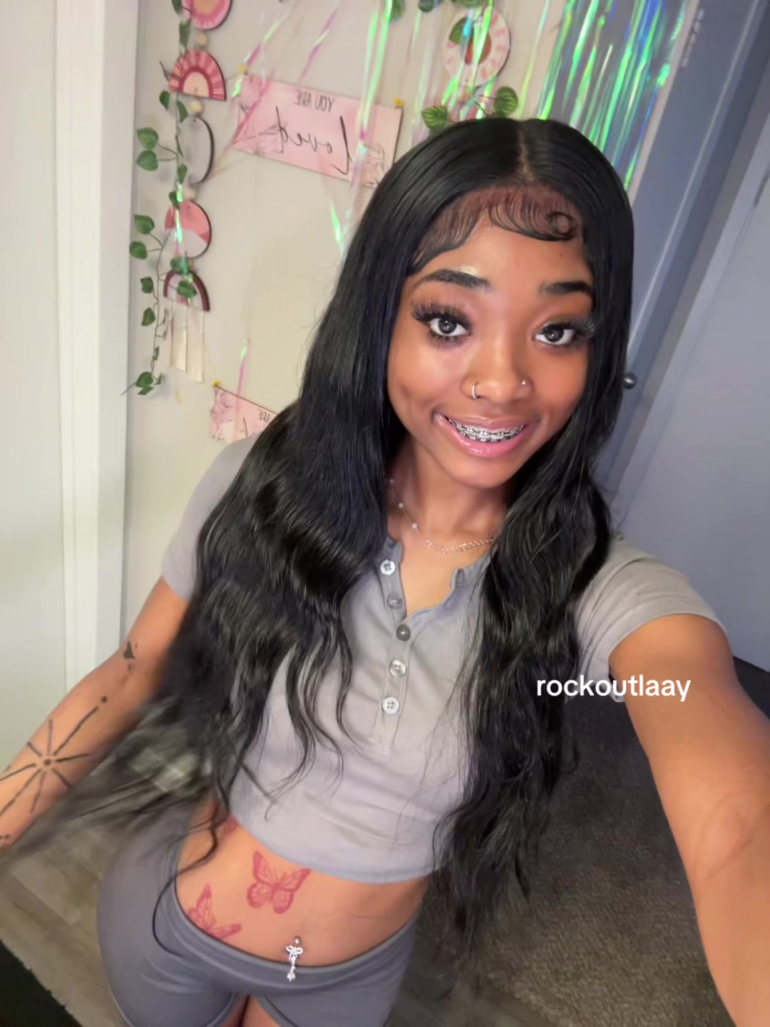 @rockoutlaay