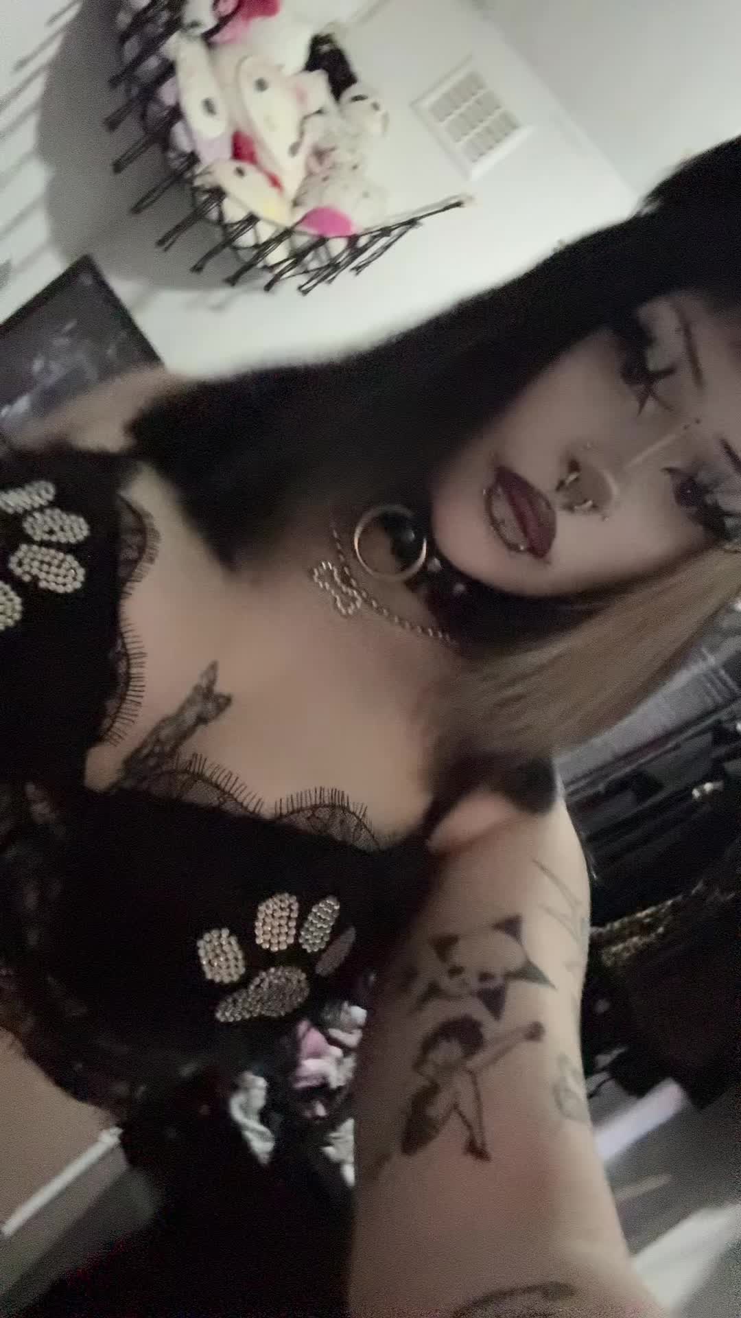 @nottkayley