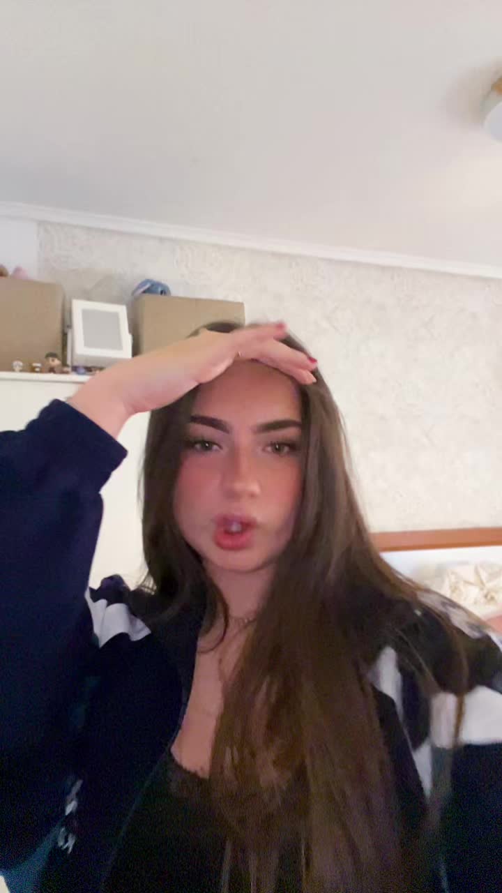 @naaira🫀