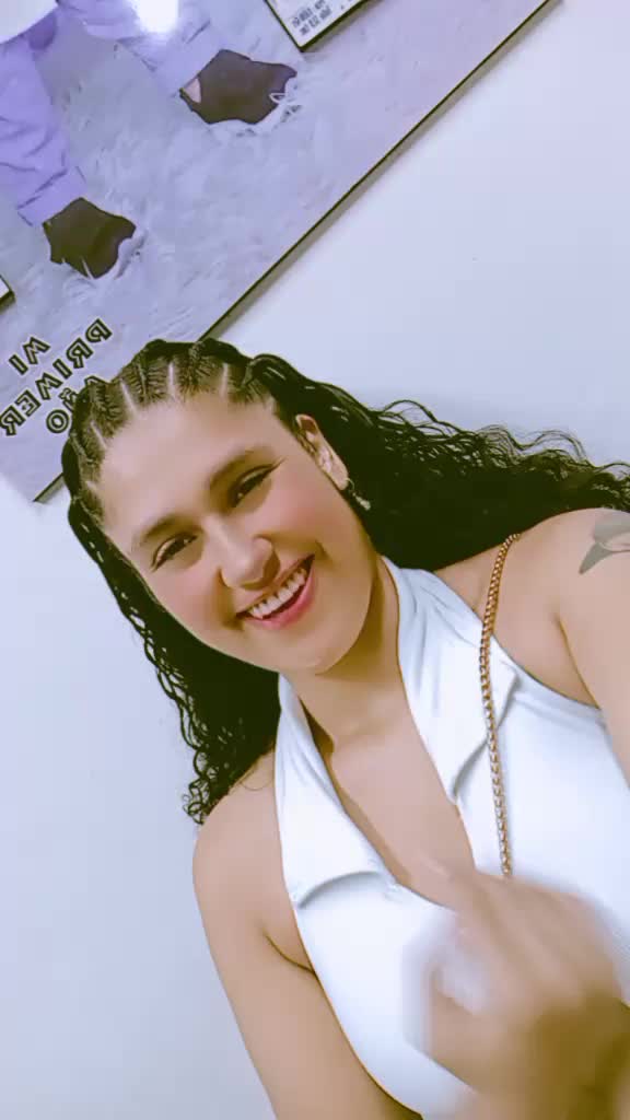 @V Herrera Saris
