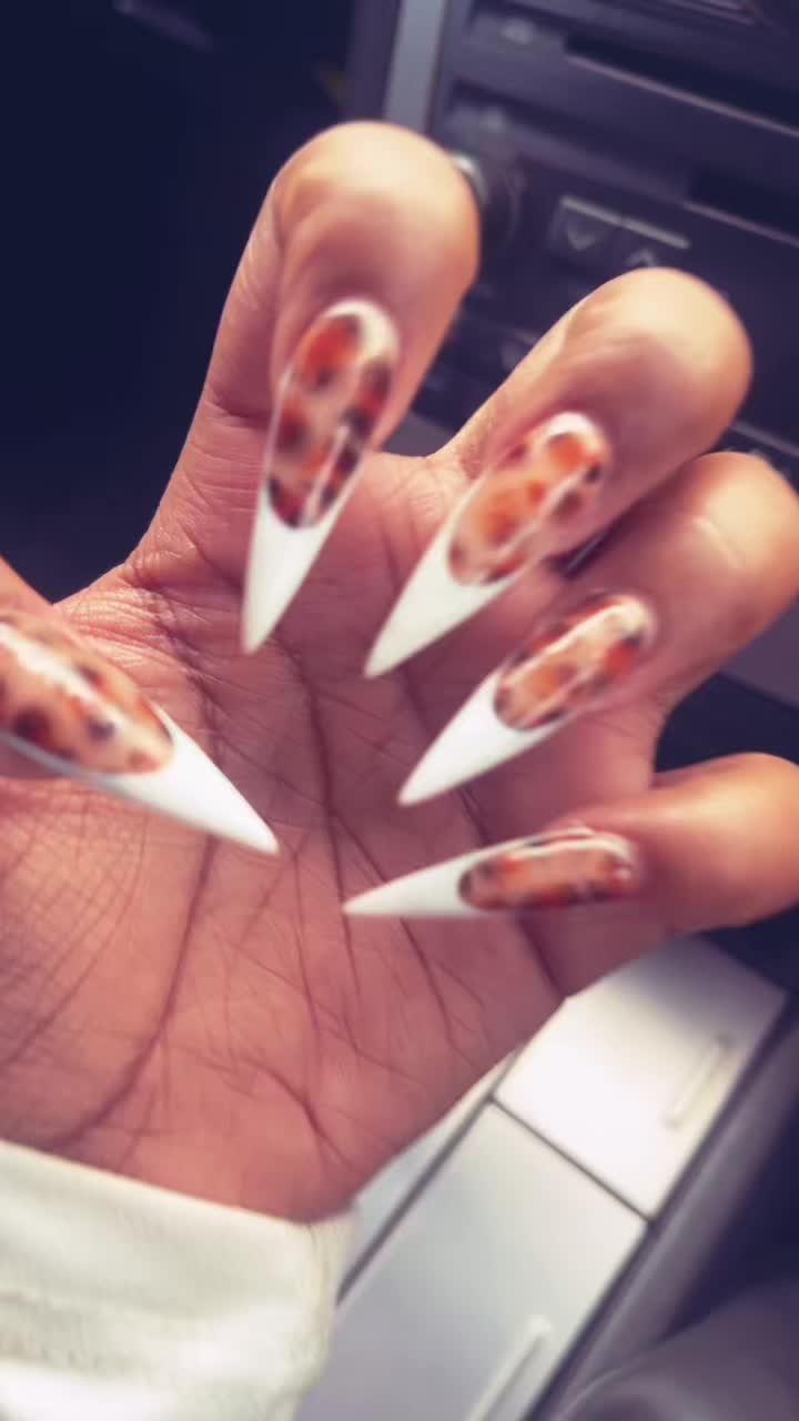 @Lindseyyy