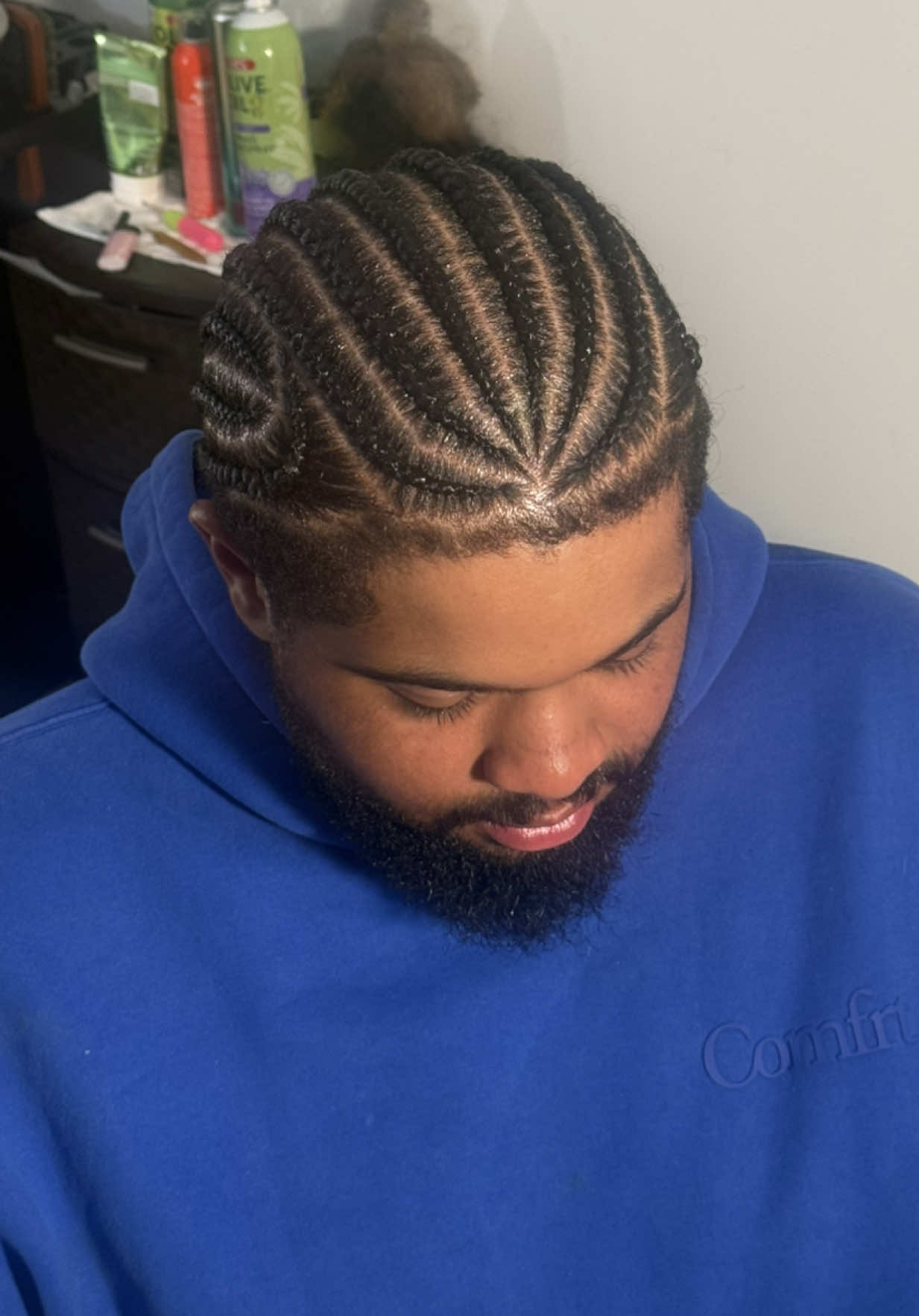 @Cape Cod Hairstylist ๐๐ฝโ๏ธ