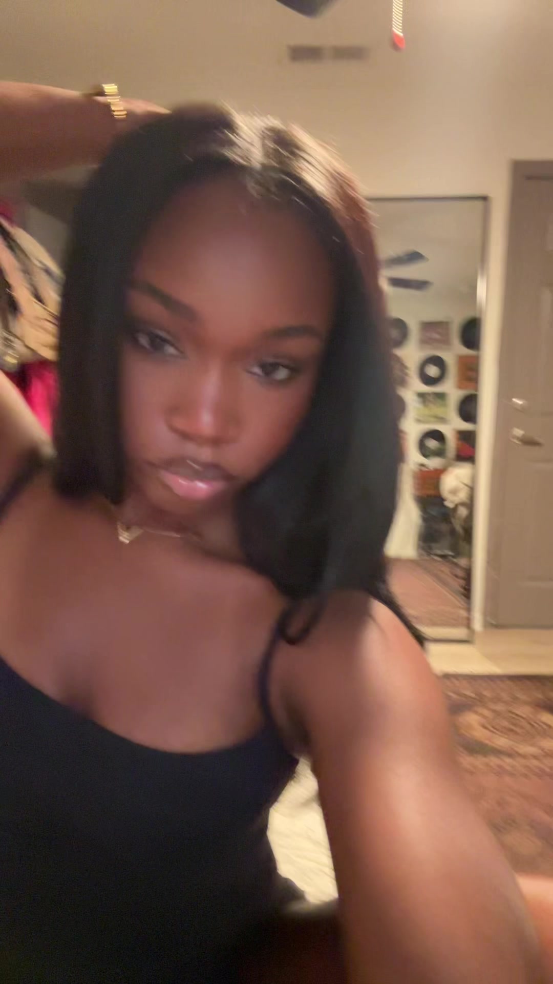 @shaniya
