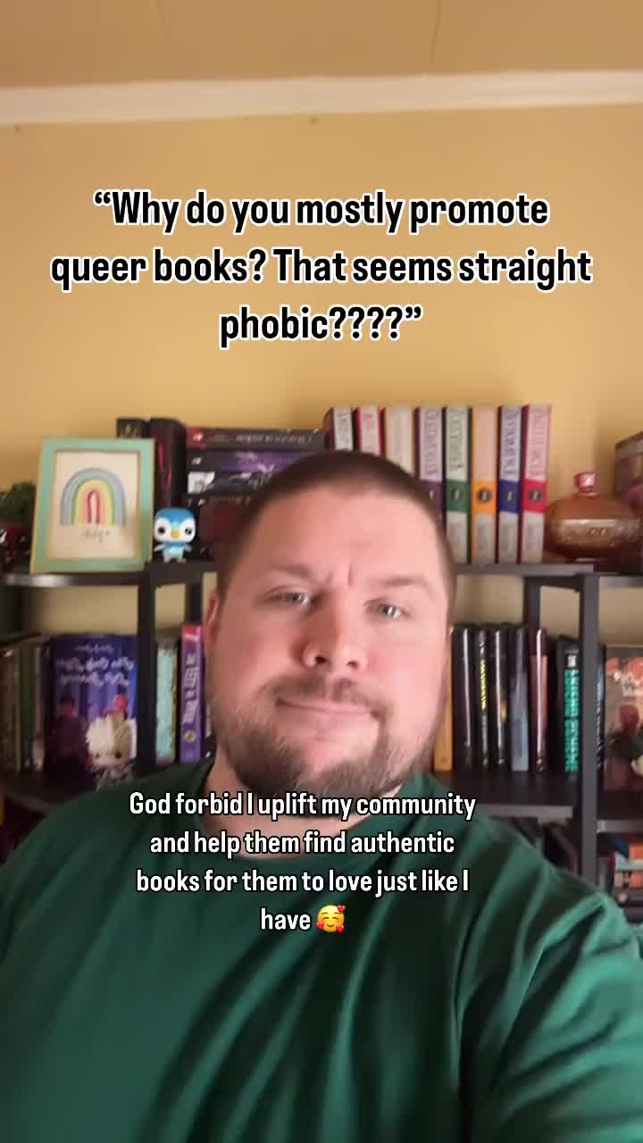@Aaron Book Daddy 🤪