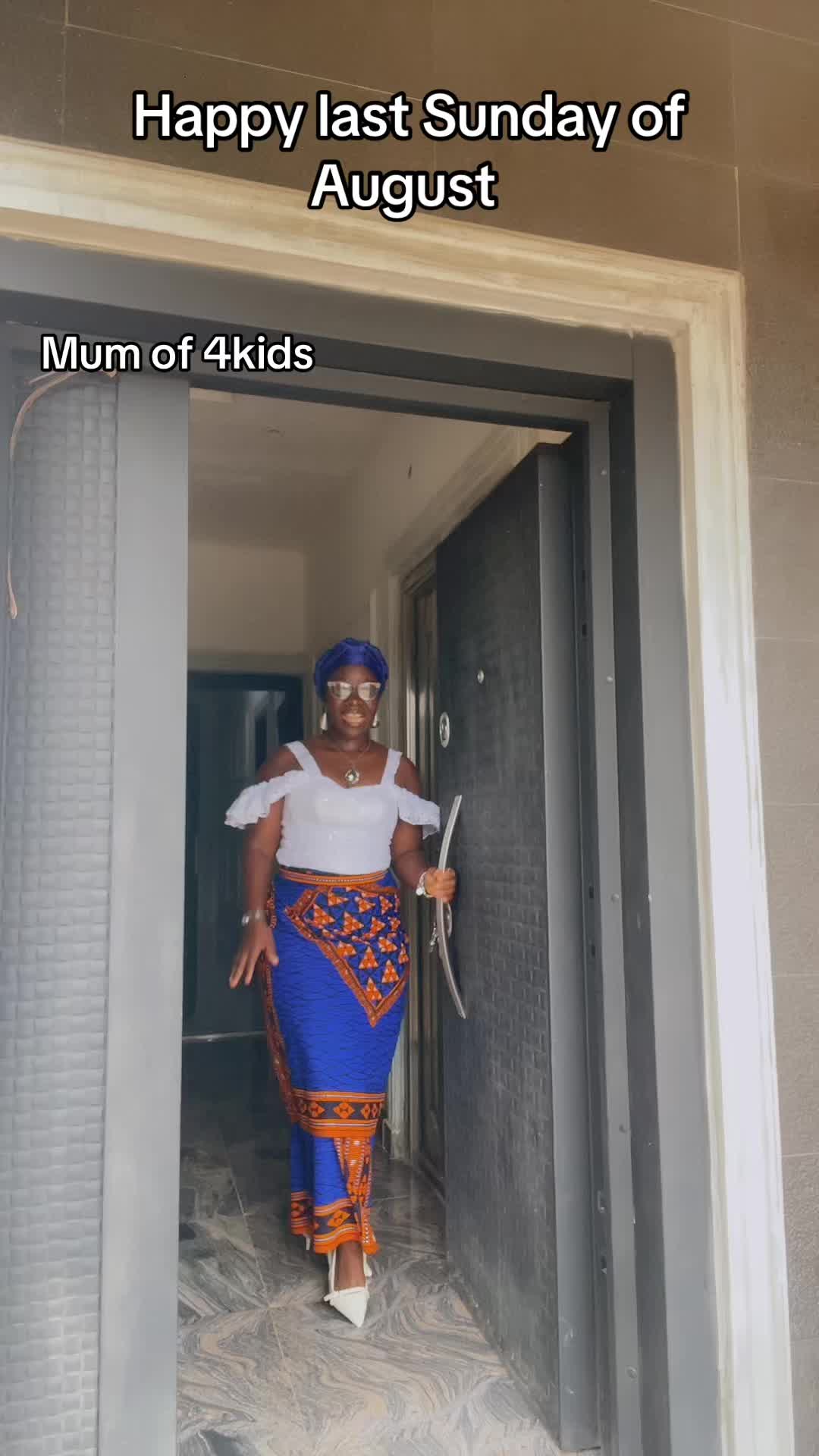@thedancingmumof4